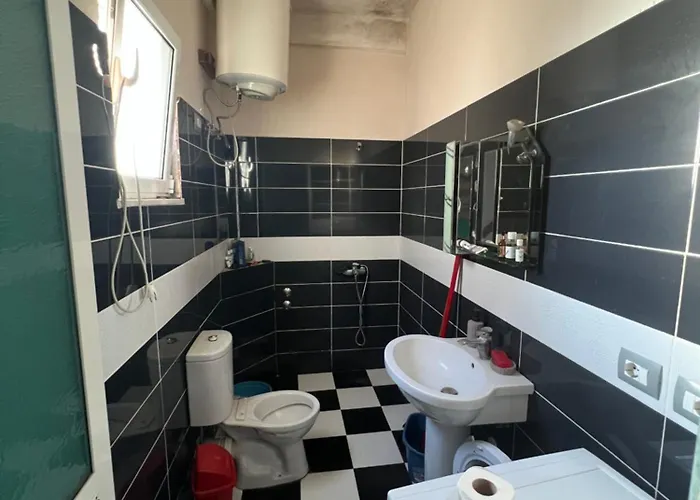 Apartment Garden Kamez